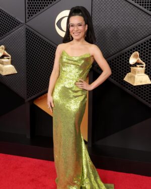 Ali Wong Instagram - 🙏 @grammys for the nomination 💚

Makeup @anthonyhnguyenmakeup 
Hair @claytonhawkins 
Styling @taraswennen 
Lewk @viviennewestwood @brandonblackwoodnyc @nicoleromanonyc @hanut101