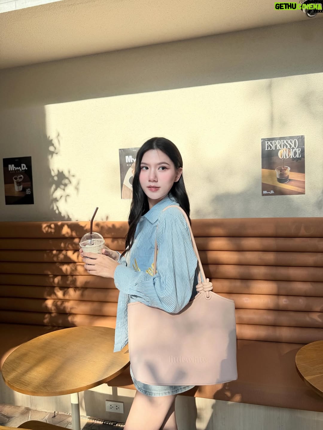 Alice Arisara Taveemunputtakarn - 1.6K Likes - 🦋🌼