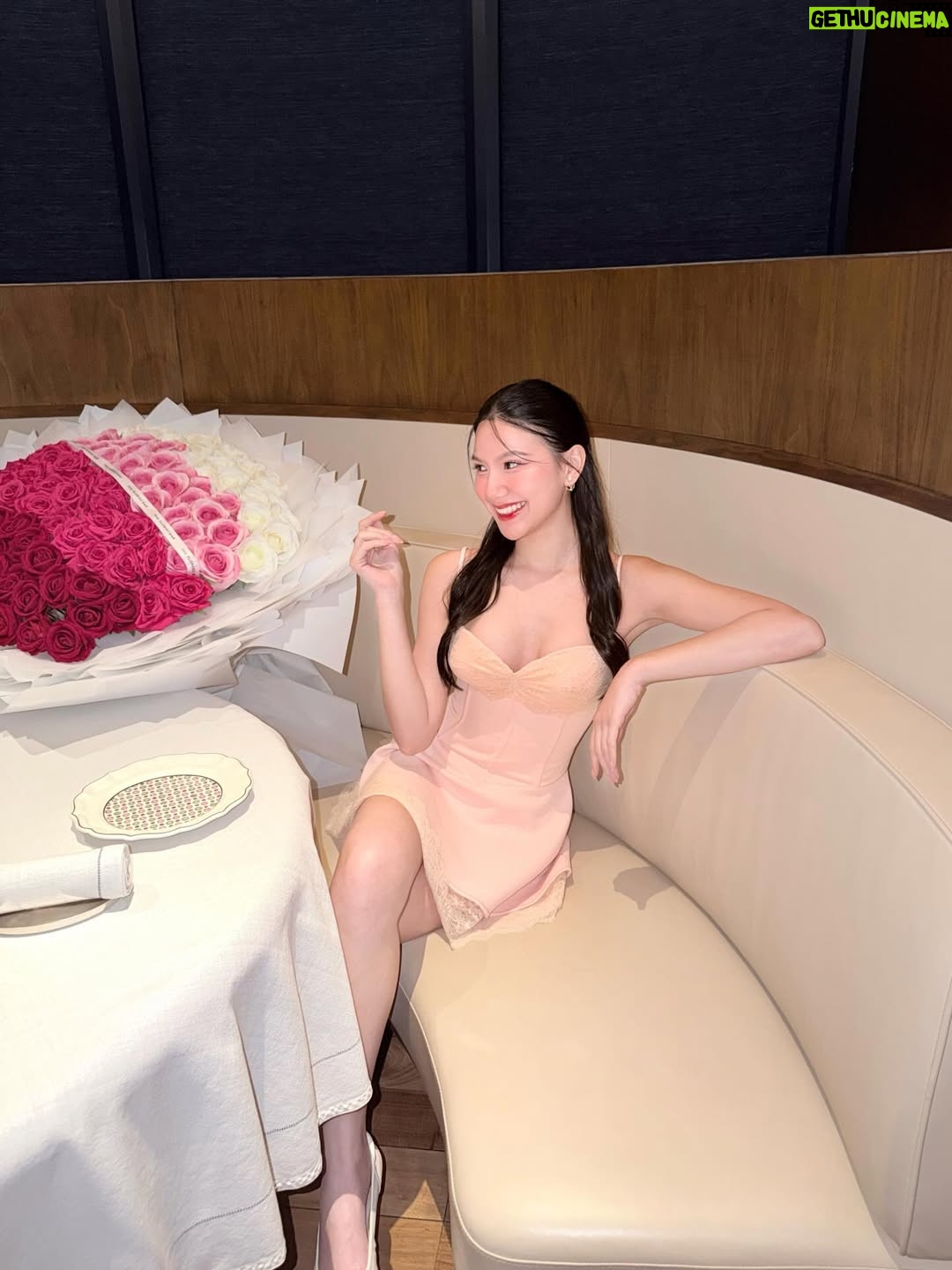 Alice Arisara Taveemunputtakarn - 1.8K Likes - my favourite🌹🤍