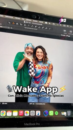 Alicia Mercado Instagram - Habemus Dupla para Wake App!⚡️, que te parece este junte 🤪
@aliciaamercado y @yosoygoncho 🤘🏻😎

Desde este 05 de Enero podrás escucharlos
Radio 📻 92.5 FM
Desde cualquier dispositivo por 📲AudioPlayer