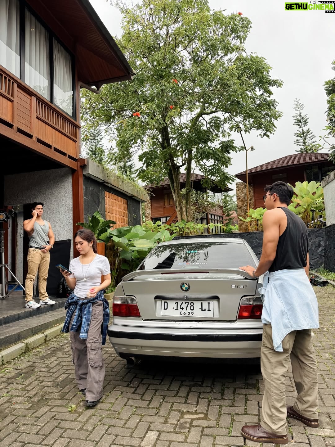 Alifa Lubis - 375.8K Likes - coba kasih sebutan yang pas buat kita berempat🙏
‘Beri Cinta Waktu’ setiap hari jam 8 malam di @sctv!
