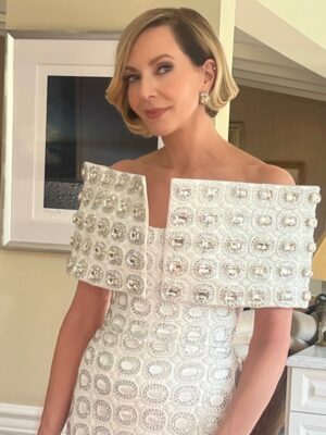 Allison Janney Instagram - Thank you to @sagaftrafound and @actorawards for the wonderful evening celebrating our peers last night! Congratulations to all the nominees and winners, especially #kerirussel for her win in best actress category for @thediplomat_netflix 🥳 She is so deserving of this award! Brava my friend👏🏼❤️ And thanks to my glam squad for making me feel so pretty last night!
@taraswennen  @andylecompte @lordgmv @lpwnailpro 🩷🩷🩷🩷🩷