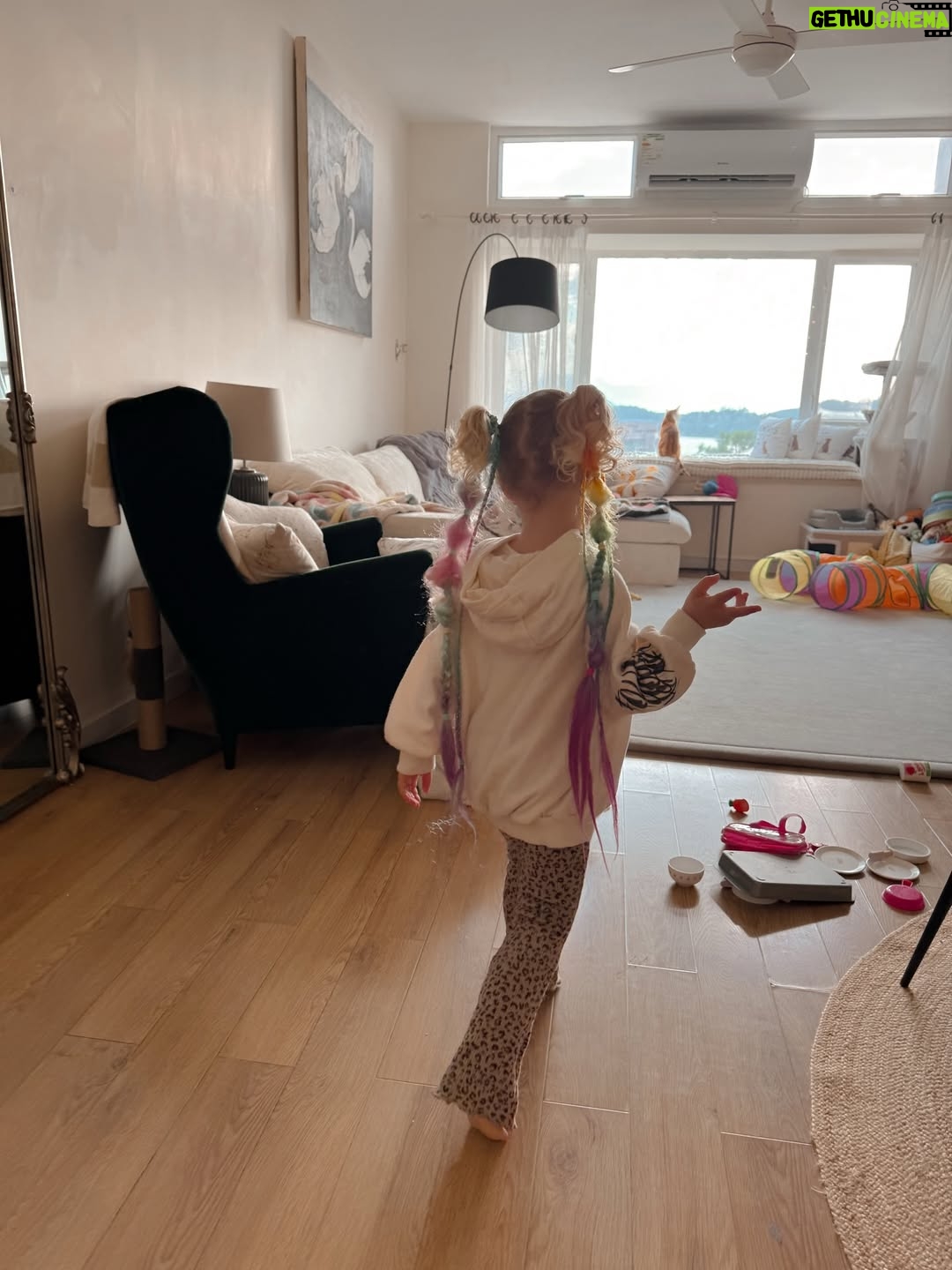 Alyssa Campanella - 342 Likes - *february recap*

#februaryrecap #hongkonglife #hongkongliving #furmama #motheranddaughtertime