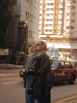 Alyssa Campanella Instagram - Shopping in Sheung Wan with my mini love 🤍 Finally bought our first bamboo steamer to make dumplings at home 🥟
#hongkonglife #hongkongliving #sheungwan #hongkongstyle