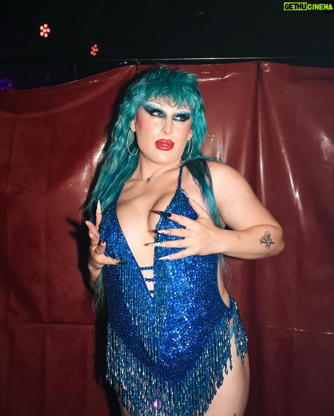 Amanda Tori Meating - 5.8K Likes - Is it MUGGY out here, or is that just me??? 👁️👄👁️ I’ve had so much fun re-entering the world after metamorphosizing in my trans cocoon 🦋 

My first few shows back after surgery have been so fab, and the chance to party with all of you while having this new sense of comfort in my body has brought me such joy during a truly nasty moment in the timeline. Tour flyer comin atcha this week!! 💖

FOR BOOKINGS 🫵🏻
aliya@queermusic.agency

Photos: @ajjordanphoto
Hair: @bitchcraft x ATM
Nails: @clawed.bycj 

#amandatorimeating #drag #rpdr #dragrace #trans