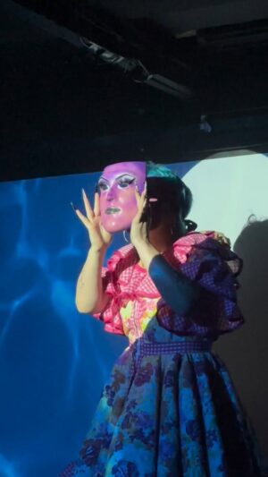 Amanda Tori Meating Instagram - Amanda Tori Face Reveal PART 2 👽 Full performance is now live on my Patre0n 👩‍💼 If y’all behave, Mommy will share Part 3. Maybe 😘
#dragrace #rpdr #drag #trans #amandatorimeating 

Projections: me
Skinsuit dress: @blackandwhitestriped 
Masks 3D printed by @papi._javi and painted by @spookratsfx 
Nails: @clawed.bycj 
Hair: @bitchcraft x me (she’s ACTUALLY the first human hair wig I ever bought, which I wore for the girl group challenge the night I got eliminated on rpdr. We dyed her blue, cut bangs, and sewed in extra dark blue hair for dimension !!)
Video: @enoughabme