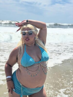 Amanda Tori Meating Instagram - DOLL INVASION 2025 🔥🏝️ This was perhaps one of the most perfect weekends of the summer, maybe the year? Thank you @doll.invasion for creating one of the most magical transsexual spaces I’ve ever been blessed to enter. 

Eff Aye Gee Island is a place that I’ve truly fallen in love with in the last year, but it’s also complicated. My first trip to the island was last summer, and the experience of being a trans person (especially so early in my transition) in a sea of wealthy muscle gays is….. not for the faint of heart. Eventually I found my people in the witchy corners and on the rooftops staring at the skies, but to have these massive spaces FLOODED with so many of us was truly such a beautiful, brain chemistry altering experience. The world is so ugly right now but we are so lucky to be able to come together and celebrate each other in these spaces. I feel very blessed 🥹💖 Also to FINALLY get out of the house after surgery was so lovely. I still have a liiiiiiittle more swelling to go down before y’all can see on main, but overall I’m feeling FAB! All my lil meaties and employees have some reeeeeeeally exciting things coming 🥩🤭

Thank you to everyone who made this weekend happen, to my beautiful friends who came with me, to my gorgeous sister @imbabynyc who became my photography muse on the beach, and to all the beautiful transsexuals I reconnected with or met for the first time this weekend, you have all made my world so much brighter ✨

#fireisland #dollinvasion #fireislandpines #cherrygrove