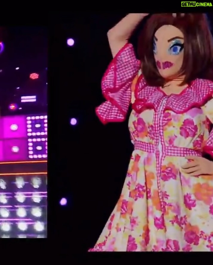 Amanda Tori Meating - 3.3K Likes - “Can I try that again?” 🙈 THE FACE REVEAL OF AMANDA TORI MEATING 👽 Thursday September 25th, 8pm at @cmoneverybodybk 🎟️ at the l!nk in b!o

HOSTED BY @imbabynyc 
BEATS BY @futuredeadwoman 
SHOWS: @juliej.nyc @theonlymadd @missmaamshe @mariyeaaaa @iv.fischer @imbabynyc and yours truly 😘

Flyer by @hitchcockblondequeen 
#dragrace #rpdr #drag #trans