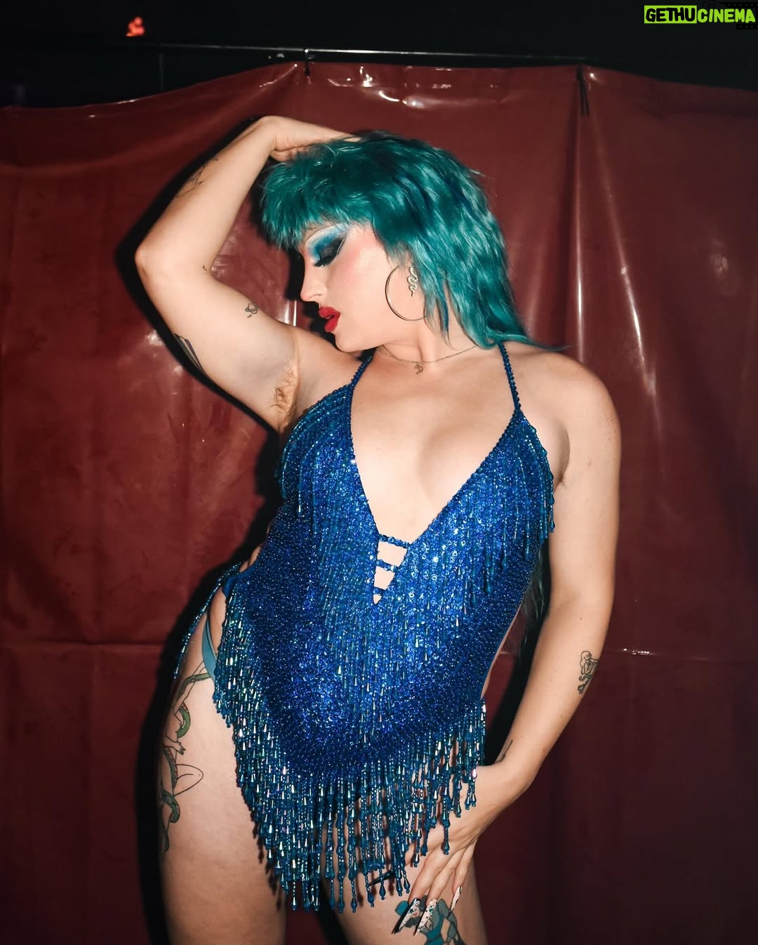 Amanda Tori Meating - 5.8K Likes - Is it MUGGY out here, or is that just me??? 👁️👄👁️ I’ve had so much fun re-entering the world after metamorphosizing in my trans cocoon 🦋 

My first few shows back after surgery have been so fab, and the chance to party with all of you while having this new sense of comfort in my body has brought me such joy during a truly nasty moment in the timeline. Tour flyer comin atcha this week!! 💖

FOR BOOKINGS 🫵🏻
aliya@queermusic.agency

Photos: @ajjordanphoto
Hair: @bitchcraft x ATM
Nails: @clawed.bycj 

#amandatorimeating #drag #rpdr #dragrace #trans