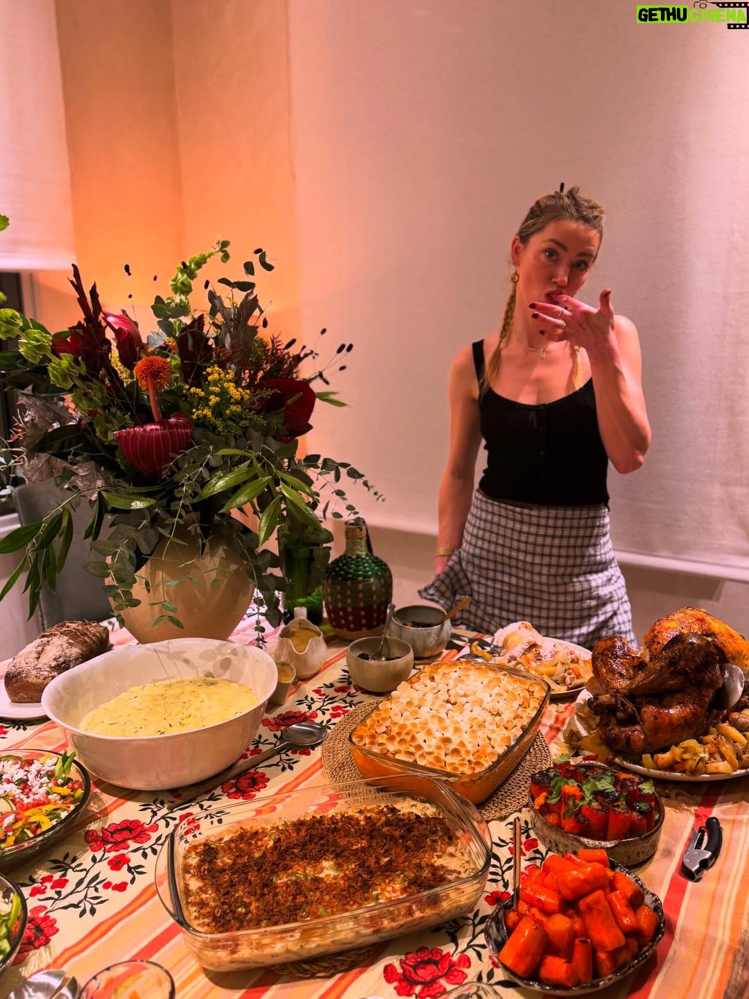 Amber Heard - 274.3K Likes - Thanksgiving cheers over the years. A look back at all the full hearts and plates I’ve shared . Hoping you are well topped up on both this year