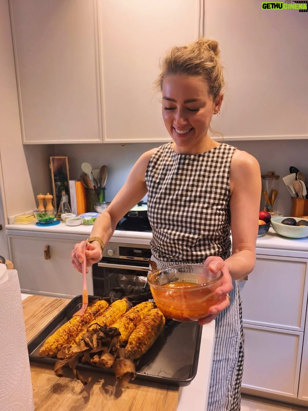Amber Heard - 274.3K Likes - Thanksgiving cheers over the years. A look back at all the full hearts and plates I’ve shared . Hoping you are well topped up on both this year