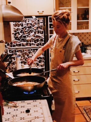 Amber Heard Instagram - Thanksgiving cheers over the years. A look back at all the full hearts and plates I’ve shared . Hoping you are well topped up on both this year
