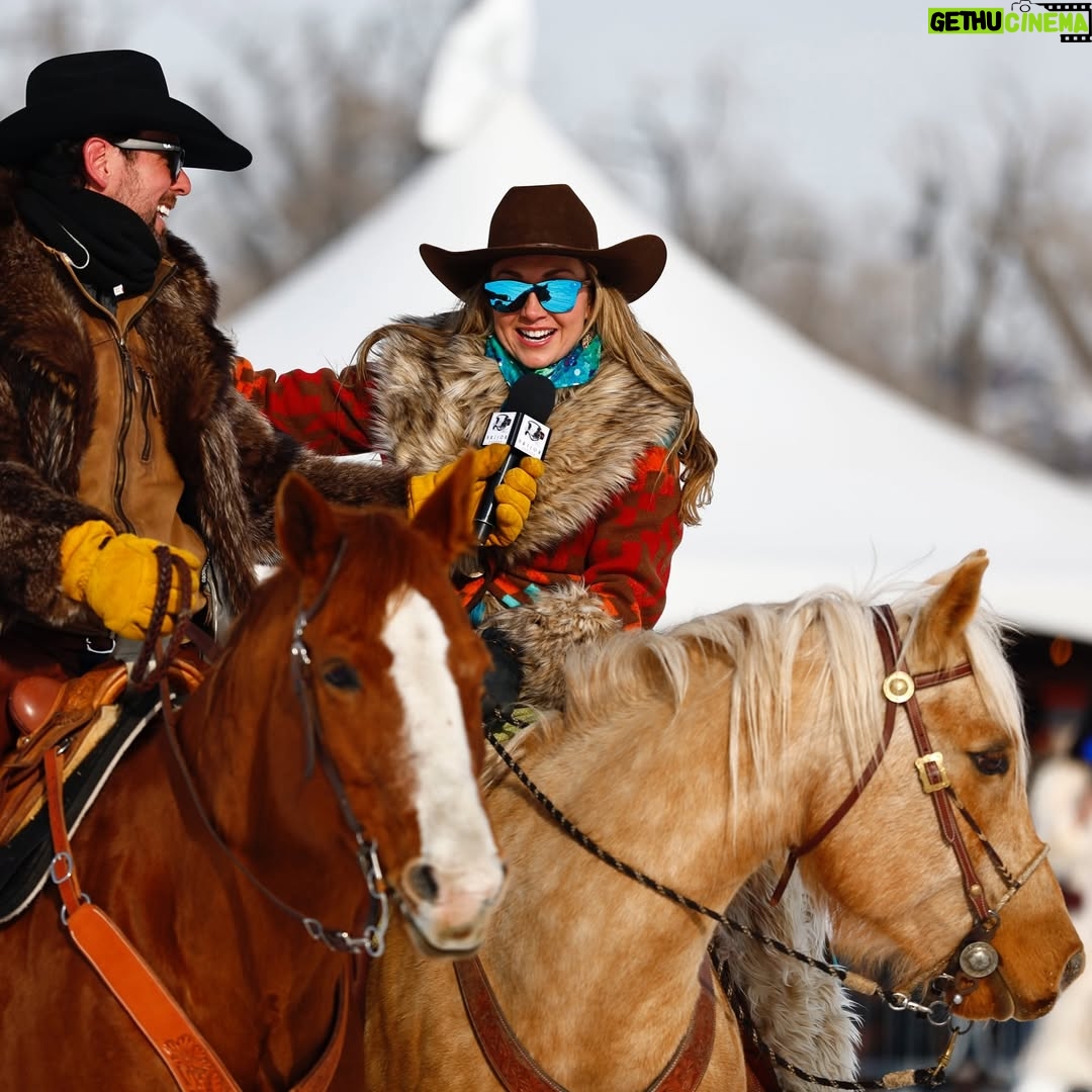 Amber Marshall - 27.7K Likes - 🐎 ⛷️Enjoyed the heck out of SkijorDue Calgary!!! 

It was great to hang out with some old friends and make some new ones. Come check out more fun today! 

📸 billiejphoto 
🎤 @filipemasetti 
🧥 @marshallscountrystore 

#Skijor #SkijorDue2026 #SkijorCanada #SkijorStyle #Calgary @SkijorCanada