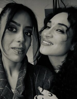Amel Bent Instagram - DUMP de FÉVRIER … avant la fin du monde 🕊️