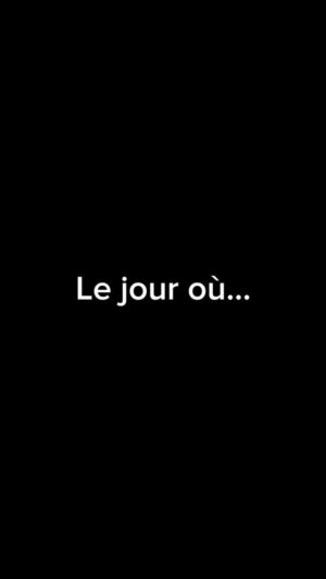 Amel Bent Instagram - LE JOUR OÙ REINE LARA A PARLÉ 🥹
Ma très chère Lara, ma diva , mon amie, ma grande sœur, je suis tellement touchée par cet amour que tu me témoignes, je te remercie pour tes mots , pour ton amitié et pour cette sororité, toi que j’ai aimé par la voix bien avant de rencontrer ton cœur immense et ta belle âme. JE T’AIIIIIIIIIIIIIIME 🎤
#EMOTION #LOVE #LARA #AMEL #SISTER
Video by lovely @bent_world 💕