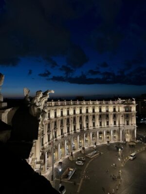 Amina Khalil Instagram - Do you remember the incredible summer trip to italy ? 
Well, lets just say i saved the best for last… I looked through hundreds of pictures and this is just a snippet (because nothing will do it justice) of the incredible stay in: ROME ♥️ 

Rome is one of the MOST beautiful cities in this entire world. 
Its magical for anyone who truly gets to experience it. And I am so lucky that @anantarapalazzonaiadi took us in for a few days.. my experience there was so special, so elegant and chic, so comfortable and personalized - it was TRULY the tiramisu of our trip! 

Rome was alllll about FOOD. 
And the food is insane! 😍
Seen by Olivier - easily one of the TOP restos on our trip to italy. Highly recommend dinner there the rooftop is stunning. @seen_byolivierrome 
Ineo fine dining (congratulations on the michelin star!) @ineorestaurant 
And ofcourse our Spice Spoons experience at Anantara: our personal cooking class with Chef Tiziano Noro who taught us how to make a proper pasta Arrabiatta and finally nailed a true italian Caccio e Pepe ! ⭐️🍝 (Zaatar is officially a pro by now) 

Tutto bene ! 🤍🇮🇹 

@dashconsultancy @minorhotels