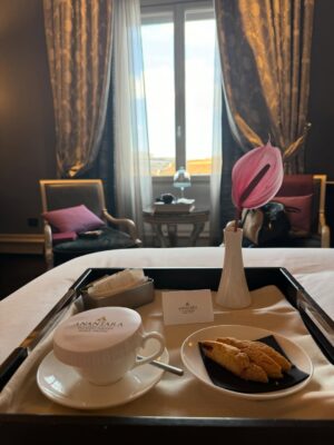 Amina Khalil Instagram - Do you remember the incredible summer trip to italy ? 
Well, lets just say i saved the best for last… I looked through hundreds of pictures and this is just a snippet (because nothing will do it justice) of the incredible stay in: ROME ♥️ 

Rome is one of the MOST beautiful cities in this entire world. 
Its magical for anyone who truly gets to experience it. And I am so lucky that @anantarapalazzonaiadi took us in for a few days.. my experience there was so special, so elegant and chic, so comfortable and personalized - it was TRULY the tiramisu of our trip! 

Rome was alllll about FOOD. 
And the food is insane! 😍
Seen by Olivier - easily one of the TOP restos on our trip to italy. Highly recommend dinner there the rooftop is stunning. @seen_byolivierrome 
Ineo fine dining (congratulations on the michelin star!) @ineorestaurant 
And ofcourse our Spice Spoons experience at Anantara: our personal cooking class with Chef Tiziano Noro who taught us how to make a proper pasta Arrabiatta and finally nailed a true italian Caccio e Pepe ! ⭐️🍝 (Zaatar is officially a pro by now) 

Tutto bene ! 🤍🇮🇹 

@dashconsultancy @minorhotels
