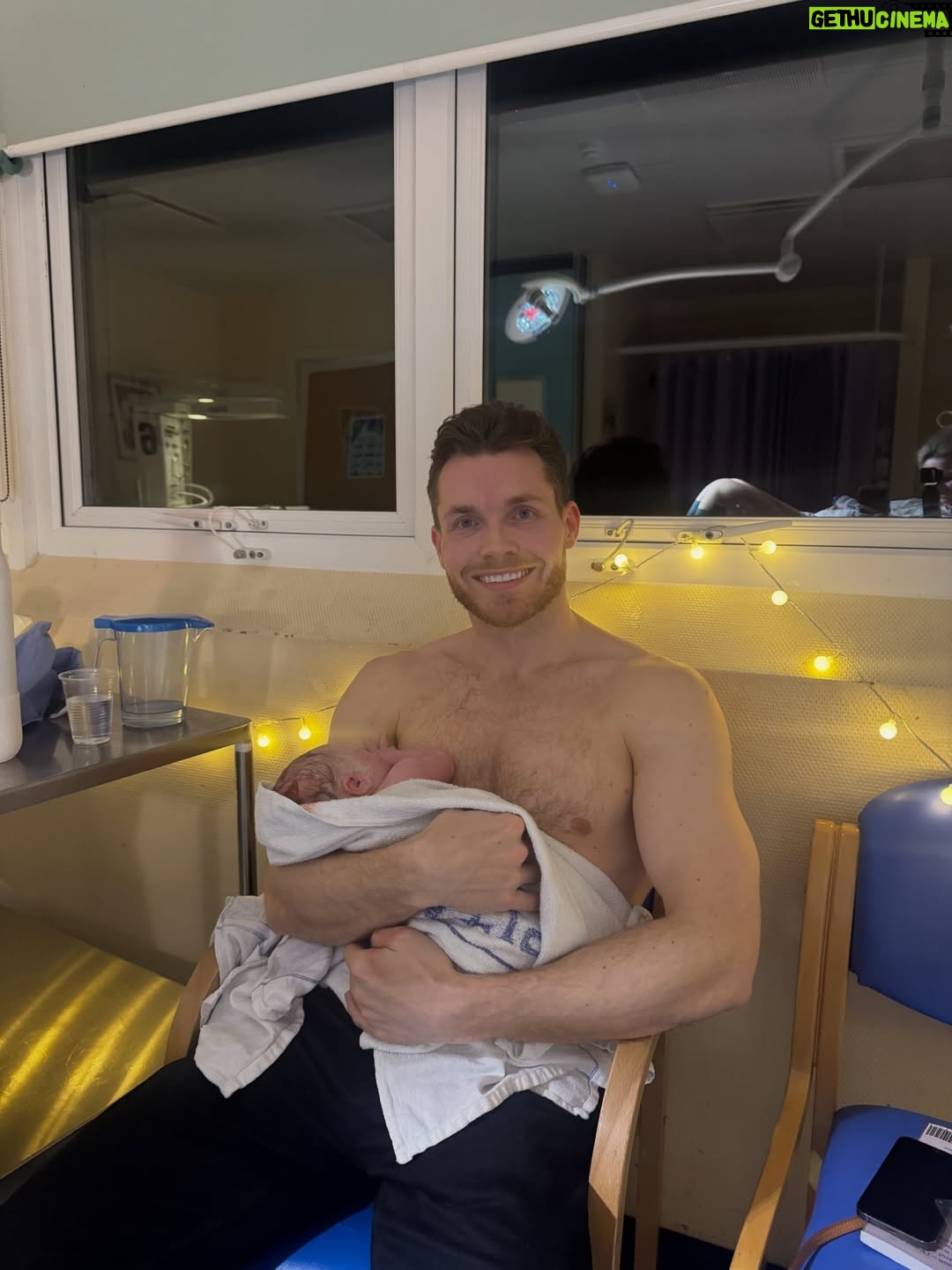 Amy Hart - 143.1K Likes - Another Beautiful Boy To Love 💙 

He is just gorgeous and we are so in love already! Fortunately, our day walking around the farm may have brought him early, as at 8lbs 6, not sure three more weeks were needed 🫣😂. Stanley is completely besotted with his little brother and can’t wait for him to join his Basketball team🥹So much to catch you all up on, as always it’s never drama free! Sam, Amy, Stanley and……NoNameYet xxx