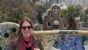 Amy Jo Johnson Instagram - Just hanging out in Spain… 🇪🇸