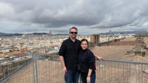Amy Jo Johnson Instagram - Just hanging out in Spain… 🇪🇸