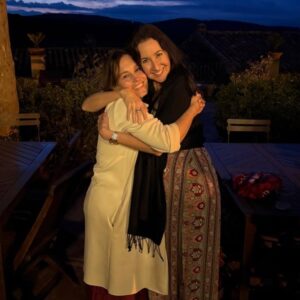 Amy Jo Johnson Instagram - A wonderful writers retreat with @rocabertiwriters meeting, learning, creating with some incredible people. Feeling inspired and happy. 😊