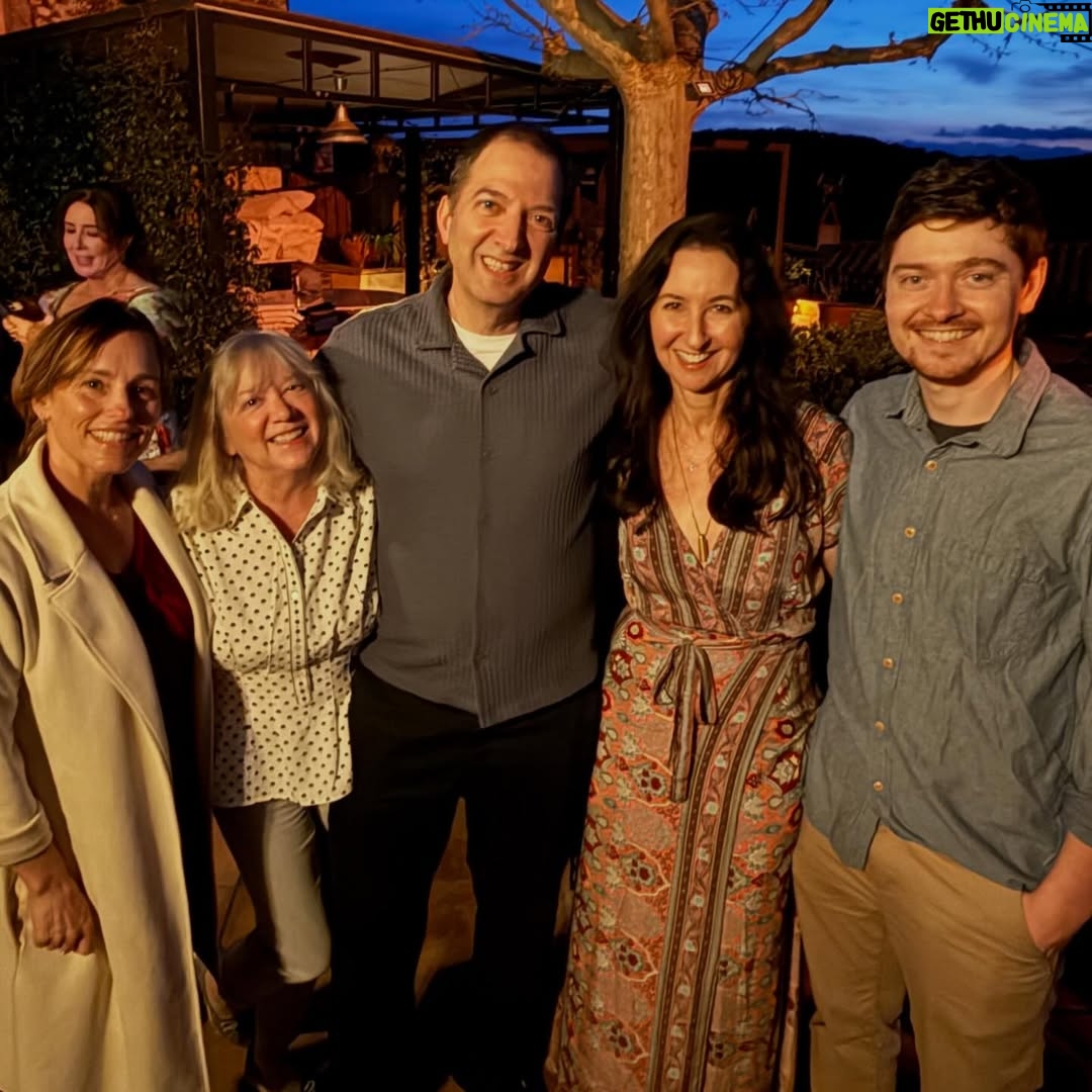 Amy Jo Johnson - 6.9K Likes - A wonderful writers retreat with @rocabertiwriters meeting, learning, creating with some incredible people. Feeling inspired and happy. 😊