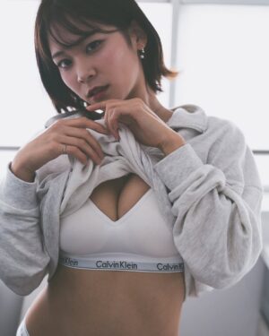 An Aono Instagram - #gravure