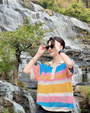 An Ji Instagram - พออยู่ทะเล ก็คิดถึงน้ำตก•🌳⛰️🦦 #แองจี้ #แองจี้อาริษา