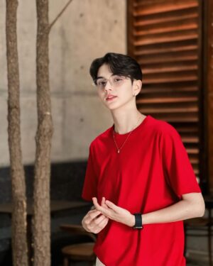 An Ji Instagram - ปัดขวา…ระวังเจอสุดหล่อนะคั้บ❤️🤣 #แองจี้ #แองจี้อาริษา