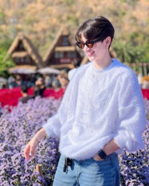 An Ji Instagram - •colorful flowers•~🦋🤍🌷✨🌈