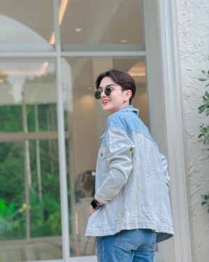 An Ji Instagram - mountain⛰️•foggy✨•me🤍