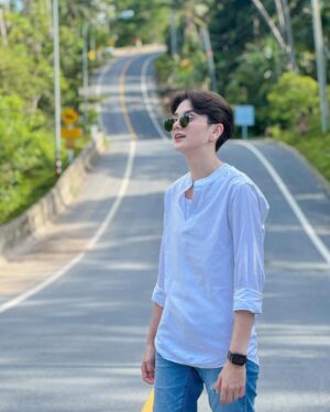 An Ji Instagram - road•walk•nature☁️🤍