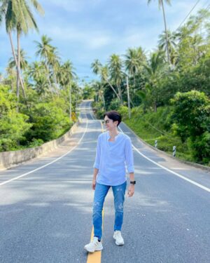 An Ji Instagram - road•walk•nature☁️🤍