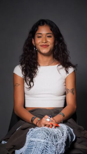Ana Valeria Becerril Instagram - Hoy es domingo de nuevo episodio de #ComoAguaParaChocolate. Para celebrar la ocasión, @ana.valeria.becerril y @andreaxchaparro nos confiesan algunas experiencias inolvidables de la serie: sus momentos más curiosos, sus vestuarios favoritos, las situaciones que las sacaron de su zona de confort y mucho más.