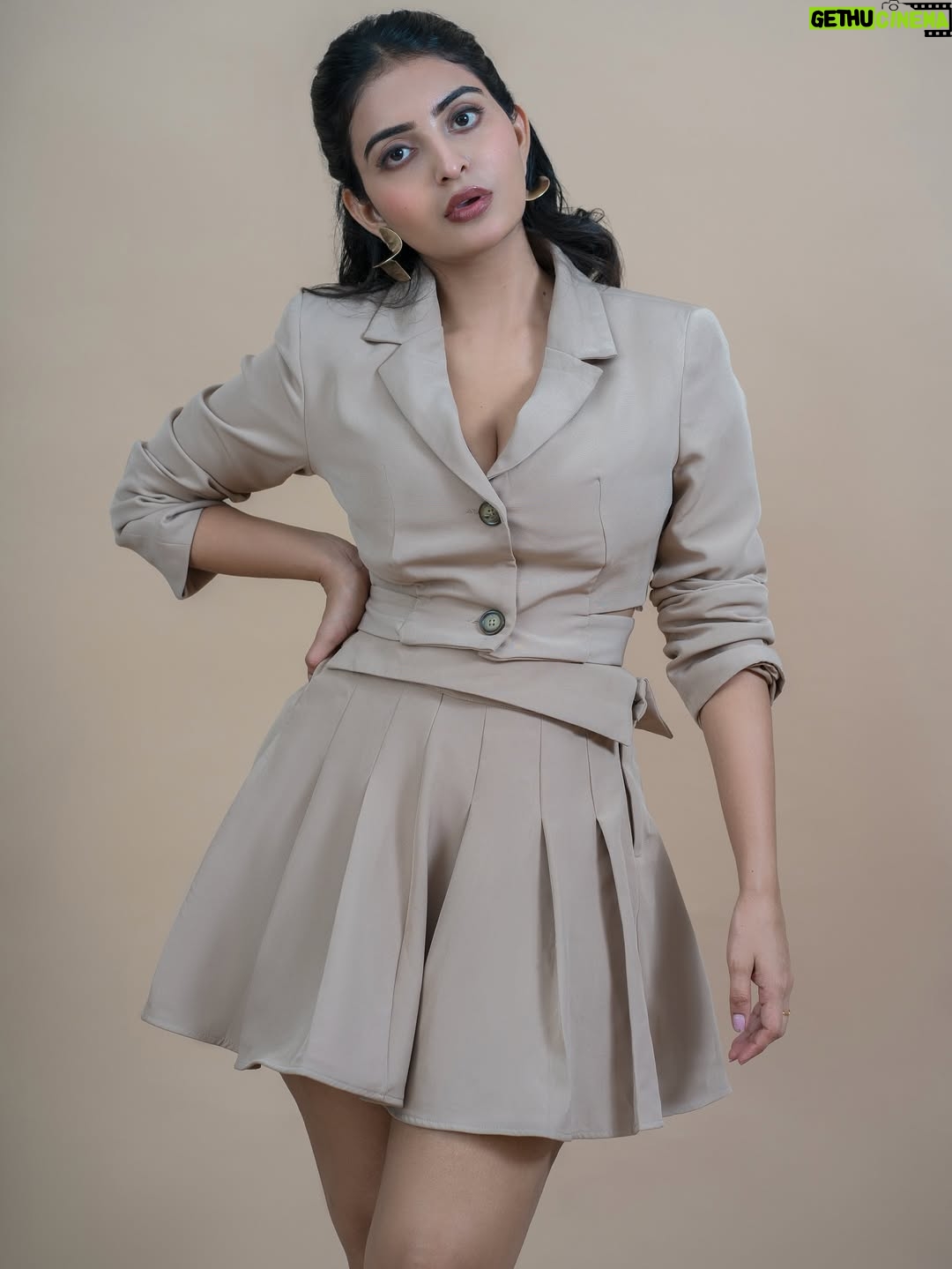 Ananya Nagalla - 153.9K Likes - Happy valentines day my loves❤️❤️❤️

#ananyanagalla