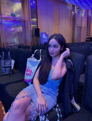 Andrea Brillantes Instagram - last dump post for my brunette hair before we forget about her <3