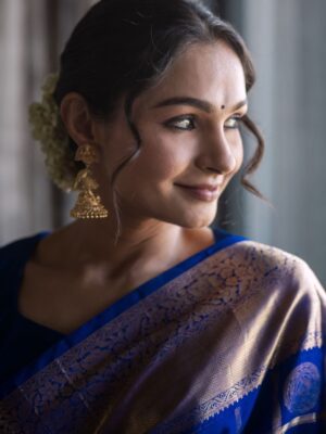 Andrea Jeremiah Instagram - ššš
šø @soondah_wamu
Saree & styling @poorts_20
Earrings @styloriofficial
MUH @prakatwork @sharmilahairstylist