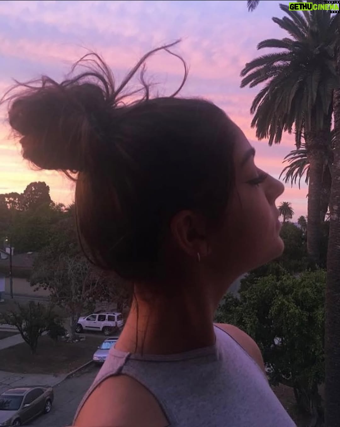 Andrea Russett - 105.6K Likes - somebody say 2016….? 🫦 (sorry for the blondrea jump scare)