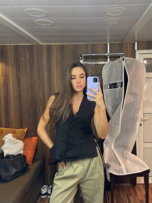 Andria Tayeh Instagram - الحقيقة ظهرت، والقلب انكسر💔
كيفكن بعد حلقة ٩ و ١٠؟ 

#مش_مهم_الإسم