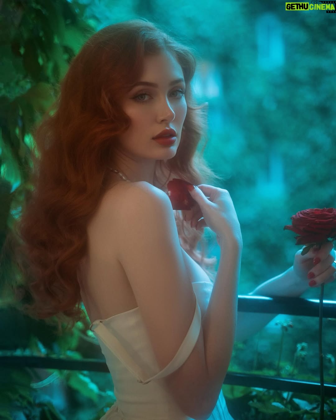Angelina Michelle - 69.5K Likes - 𝘉𝘶𝘵𝘵𝘦𝘳𝘧𝘭𝘪𝘦𝘴 𝘭𝘪𝘵𝘦𝘳𝘢𝘭𝘭𝘺 𝘥𝘦𝘷𝘰𝘶𝘳 𝘮𝘦 𝘧𝘳𝘰𝘮 𝘵𝘩𝘦 𝘪𝘯𝘴𝘪𝘥𝘦 𓇢𓆸

@_iamhugo