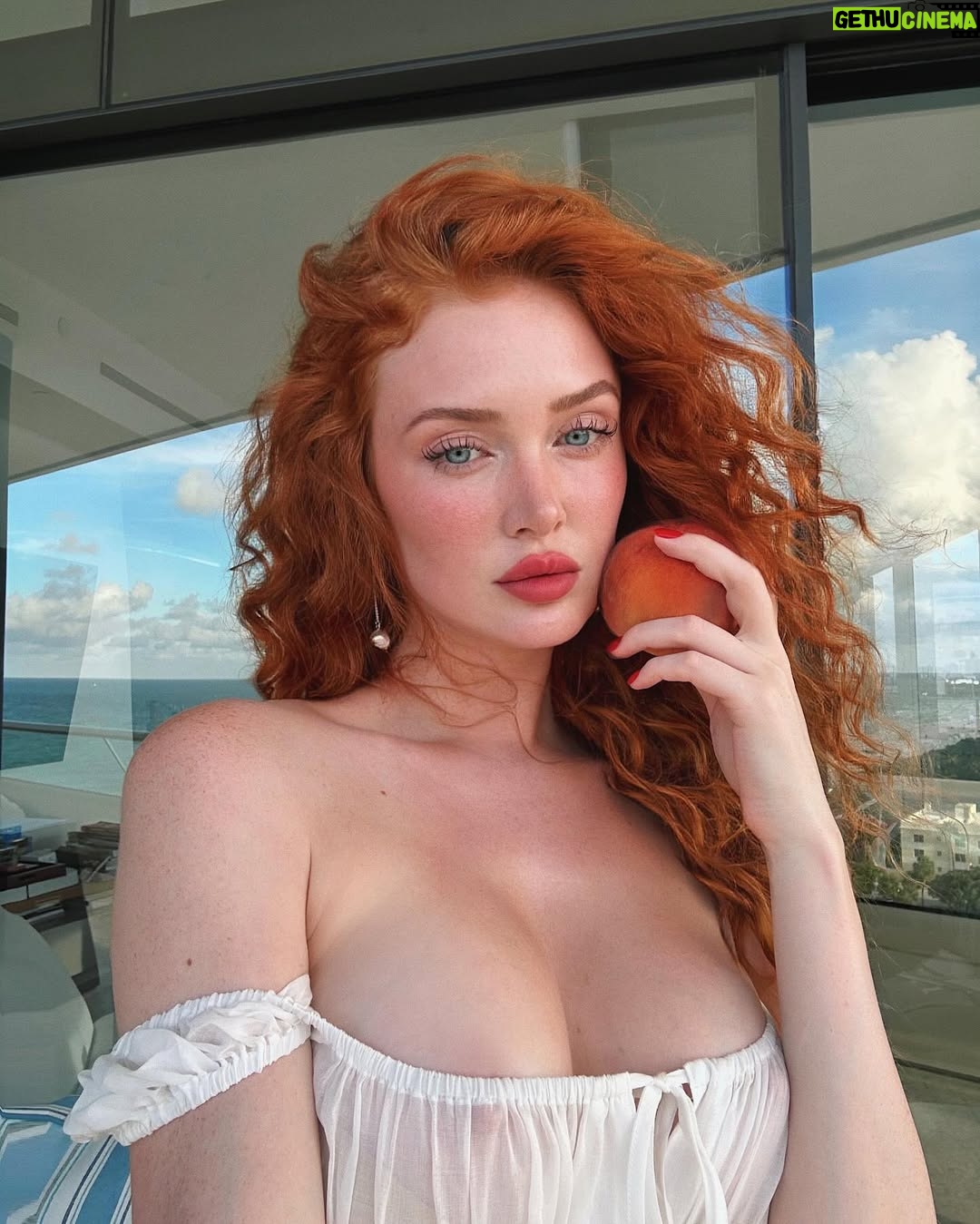 Angelina Michelle - 121.5K Likes - 𝘉𝘦𝘸𝘢𝘳𝘦 𝘵𝘩𝘦 𝘭𝘶𝘳𝘦 𝘸𝘪𝘵𝘩𝘪𝘯 𝘩𝘦𝘳 𝘭𝘰𝘷𝘦𝘭𝘺 𝘵𝘳𝘦𝘴𝘴𝘦𝘴, 
𝘛𝘩𝘦 𝘴𝘱𝘭𝘦𝘯𝘥𝘪𝘥 𝘴𝘰𝘭𝘦 𝘢𝘥𝘰𝘳𝘯𝘮𝘦𝘯𝘵 𝘰𝘧 𝘩𝘦𝘳 𝘩𝘢𝘪𝘳! 
𝘞𝘩𝘦𝘯 𝘴𝘩𝘦 𝘴𝘶𝘤𝘤𝘦𝘦𝘥𝘴 𝘵𝘩𝘦𝘳𝘦𝘸𝘪𝘵𝘩 𝘢 𝘺𝘰𝘶𝘵𝘩 𝘵𝘰 𝘴𝘯𝘢𝘳𝘦, 
𝘕𝘰𝘵 𝘴𝘰𝘰𝘯 𝘢𝘨𝘢𝘪𝘯 𝘴𝘩𝘦 𝘧𝘳𝘦𝘦𝘴 𝘩𝘪𝘮 𝘧𝘳𝘰𝘮 𝘩𝘦𝘳 𝘫𝘦𝘴𝘴𝘦𝘴. 🌊