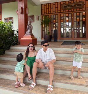 Angeline Quinto Instagram - Forever grateful❤️ The family you have given me will always be my greatest treasure.  Thank you, Lord🥰 

Happy Sunday🤩
