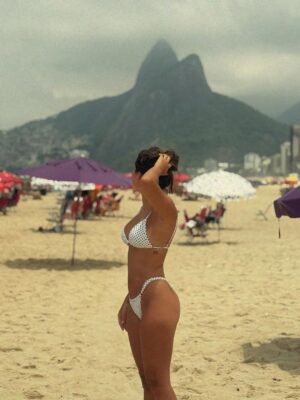 Angie Costa Instagram - Para o ano à mesma hora