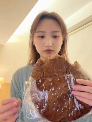 Anita Tsai Instagram - 2026的第一個月