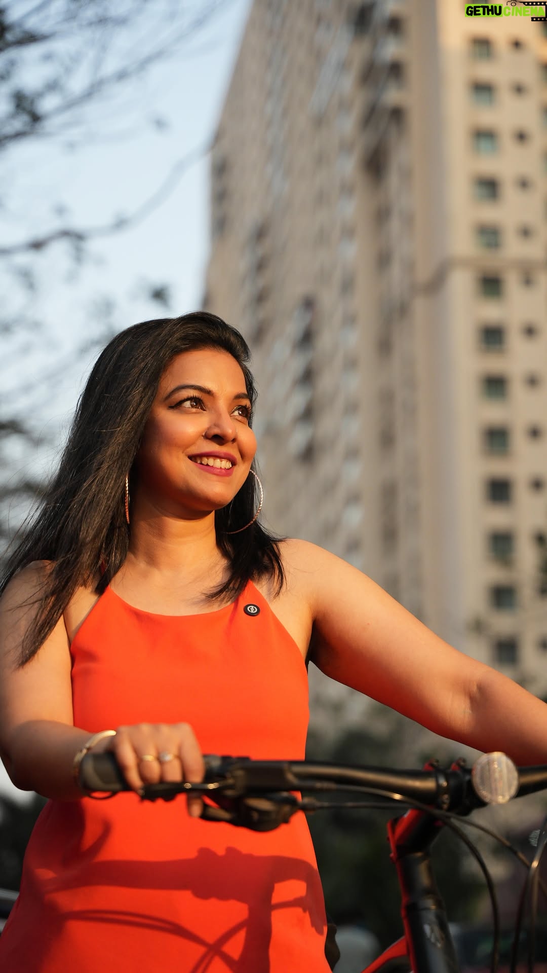 Ankita Shrivastav - 21.9K Likes - Mumbai autos think I’m not their type, so I upgraded…to a cycle from Filpkart! 🫣❤️

Durable, smart, and it has never once driven away when it saw me coming. Get yours from Flipkart now!

@flipkart @flipkartlifestyle 

#cycle #cardio #seeyouattheshow #ontime #mumbai