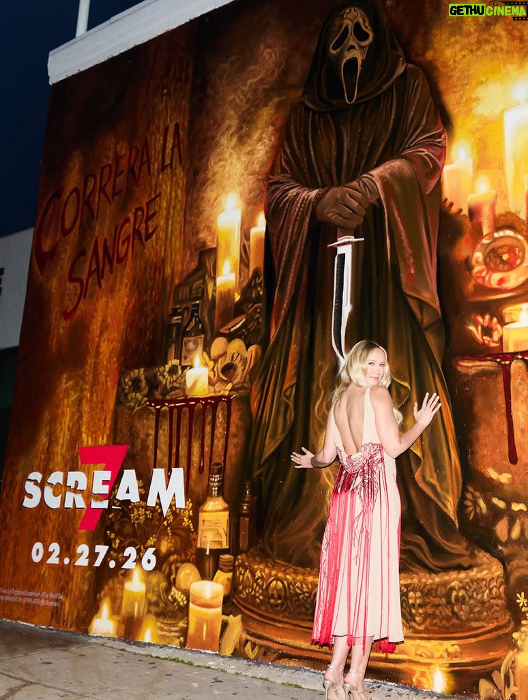 Anna Camp - 17.3K Likes - HAPPY SCREAM 7 PREMIERE DAY!!! 🩸🔪🩸Whoever painted this mural in LA, you’re incredibly talented!!! 📸 @thephstudios Thanku for the fast and furious photo shoot! And Juan, Thankyou too :) See ya at the cinema!