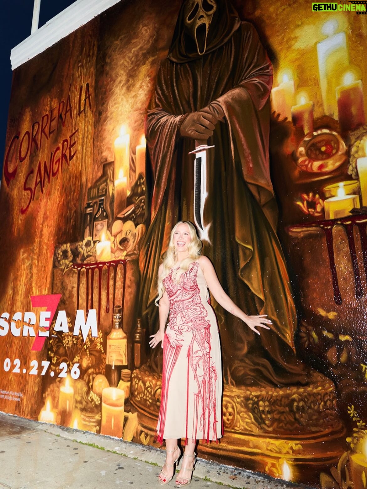 Anna Camp - 17.3K Likes - HAPPY SCREAM 7 PREMIERE DAY!!! 🩸🔪🩸Whoever painted this mural in LA, you’re incredibly talented!!! 📸 @thephstudios Thanku for the fast and furious photo shoot! And Juan, Thankyou too :) See ya at the cinema!