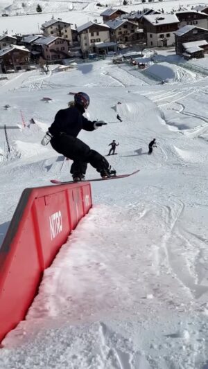 Anna Gasser Instagram - Big Air aftermath - Sunny minipark runs π I always going to love this shit π₯°
Thanks for the phone follows @aljosakrivec @dusankriz
#snowboarding #olympics #milanocortina2026