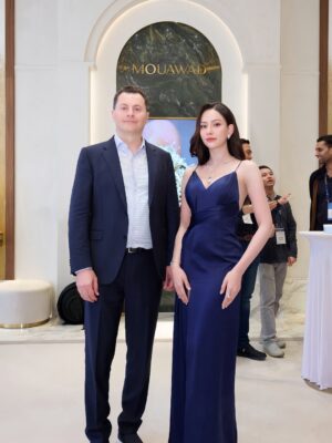 Anna Sueangam-iam Instagram - Special time with @mouawad ✨
#mouawad