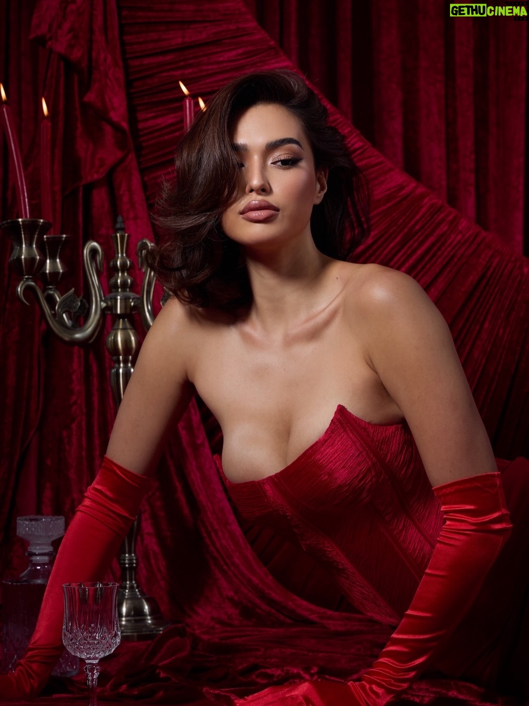 Anna Sueangam-iam - 54K Likes - Queen of your heart ♥️♠️

Creative Director: @tinnabhat 
Photographer: @bodypee 
Studio: @peerawat.production 
Outfit: @pavara_brand 
Props: @tttttttah @yuonstage 
Support Team: 
@tinachatchaya 
@jryaway 
@lachachanon_lastcost 
. 
Make up: 
Anna @makeup_mario 
Anchilee  @d_deaw_d
Anntonia  @makeupbymansruang

Hairstyles: 
Anna  @jeerahair 
Anchilee @dnadiafive
Anntonia  @pangpond_hairstylist

#Valentinesday 
#TripleAnn 
#MissUniverseThailand